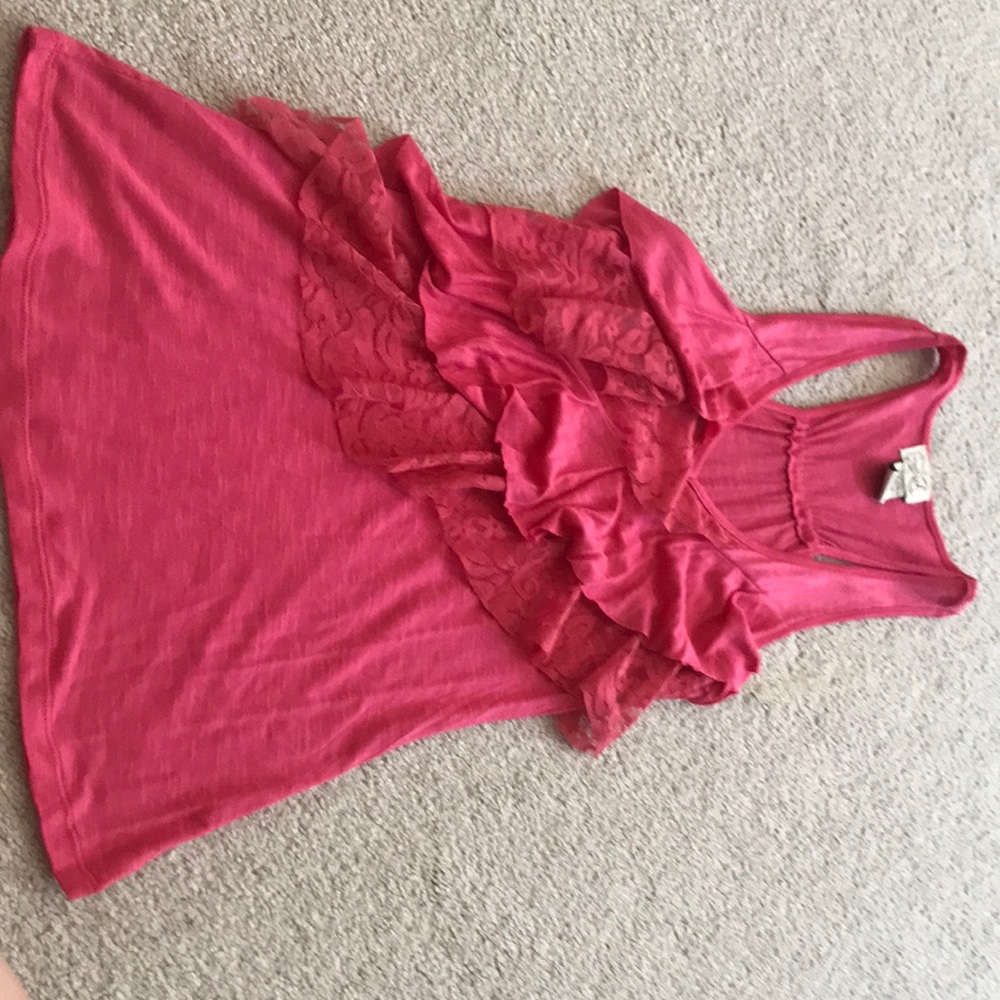 Lace ruffle tank top